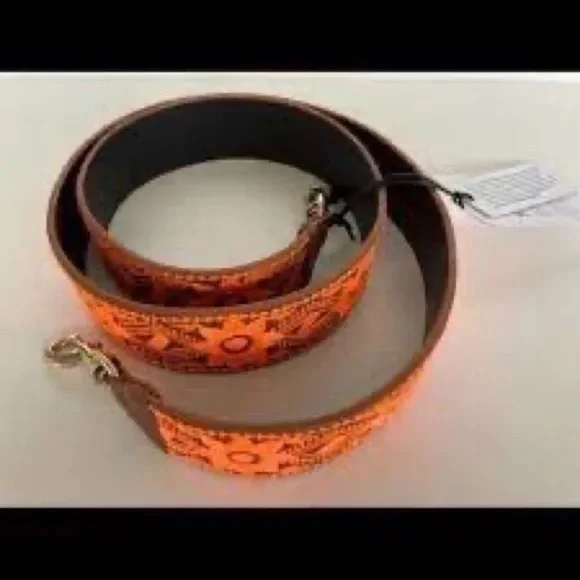 Rebecca Minkoff | Guitar Purse Strap in Embroidered Neon Orange. - Picture 4 of 6